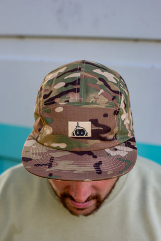 Standard Halfawrap 5 panel I Woodland Camou w/ Sand label