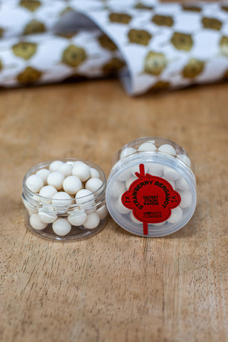 Strawberry Bergamot pop ups I White 14/15mm