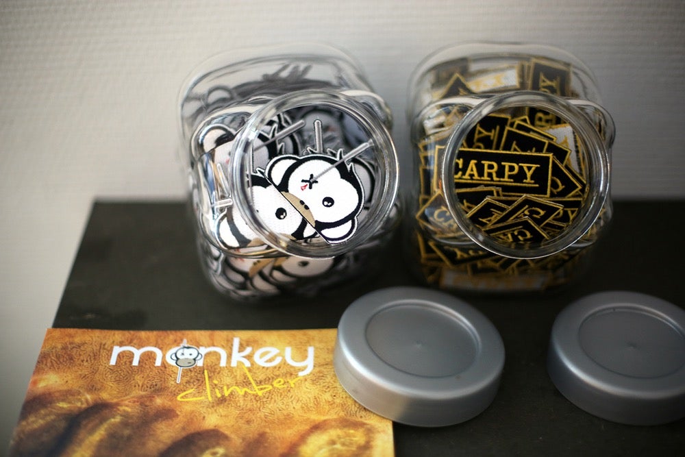 Logo patch I Easy iron on – Monkey Climber Magazine